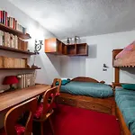 Апартаменты The Courmaison -