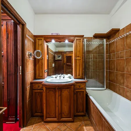 The Courmaison - Apartament *